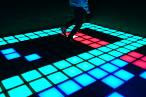 LED footbaths Lightjumper in use, green fields light up in different patterns.